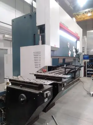 2022 DURMA AD-Servo 40400 Press Brakes | GM Hydraulics Inc. (3)