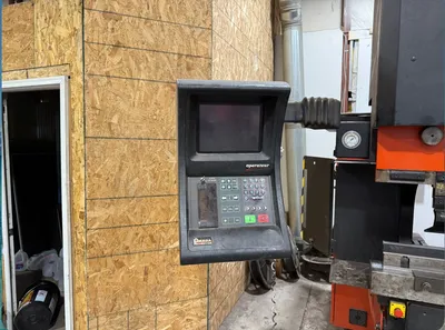 1999 AMADA HFB-2204S Press Brakes | GM Hydraulics Inc. (6)