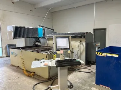 2010 FLOW MACH 3 Waterjet Cutters | GM Hydraulics Inc. (2)