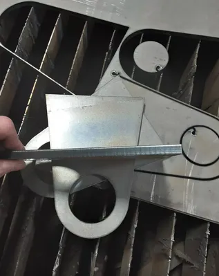 2016 MULTICAM 3000 HYDEFINITION Plasma Cutters | GM Hydraulics Inc. (2)