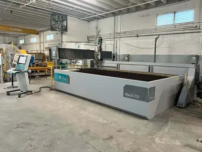 2021 FLOW M200 4020 PIVOT Waterjet Cutters | GM Hydraulics Inc. (1)