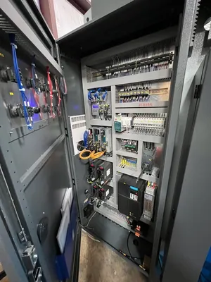 2025 ACCURL Genius Pro Press Brakes | GM Hydraulics Inc. (3)
